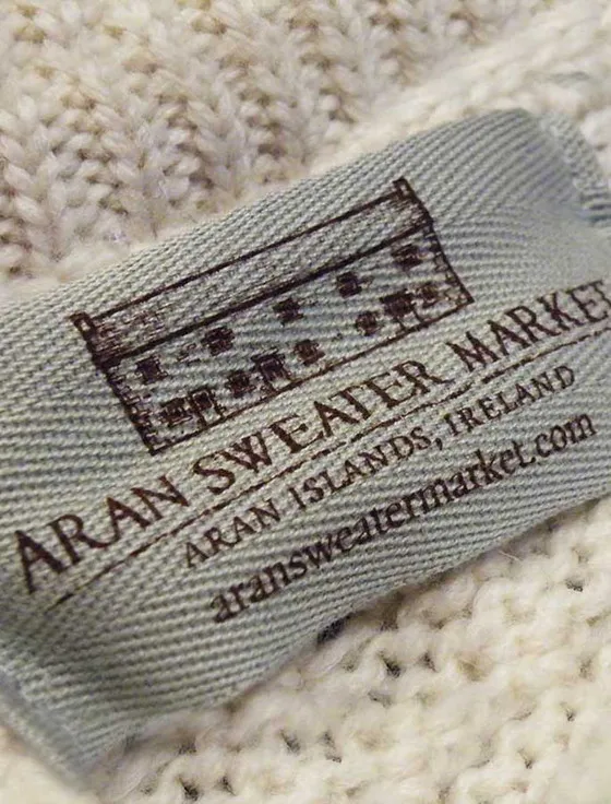 A‎r‎an Plated Scarf