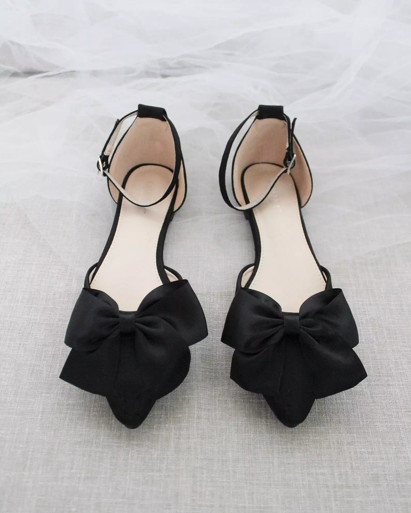 Black Pointy Toe flats with Front Satin Bow