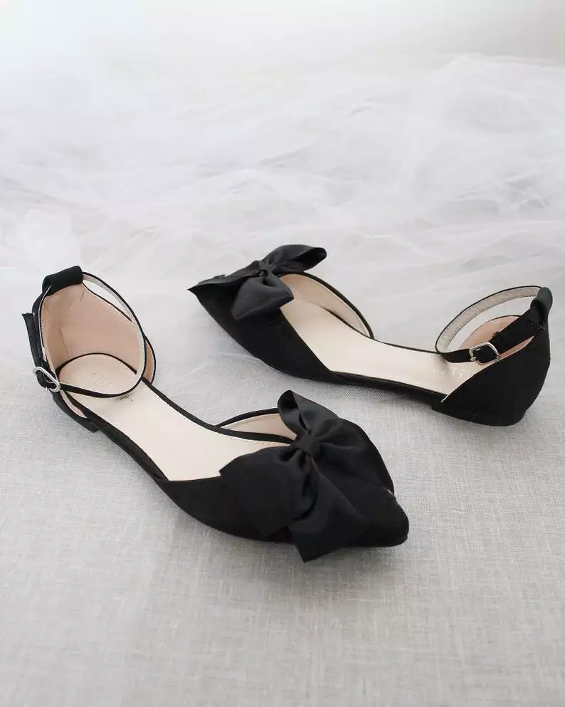 Black Pointy Toe flats with Front Satin Bow