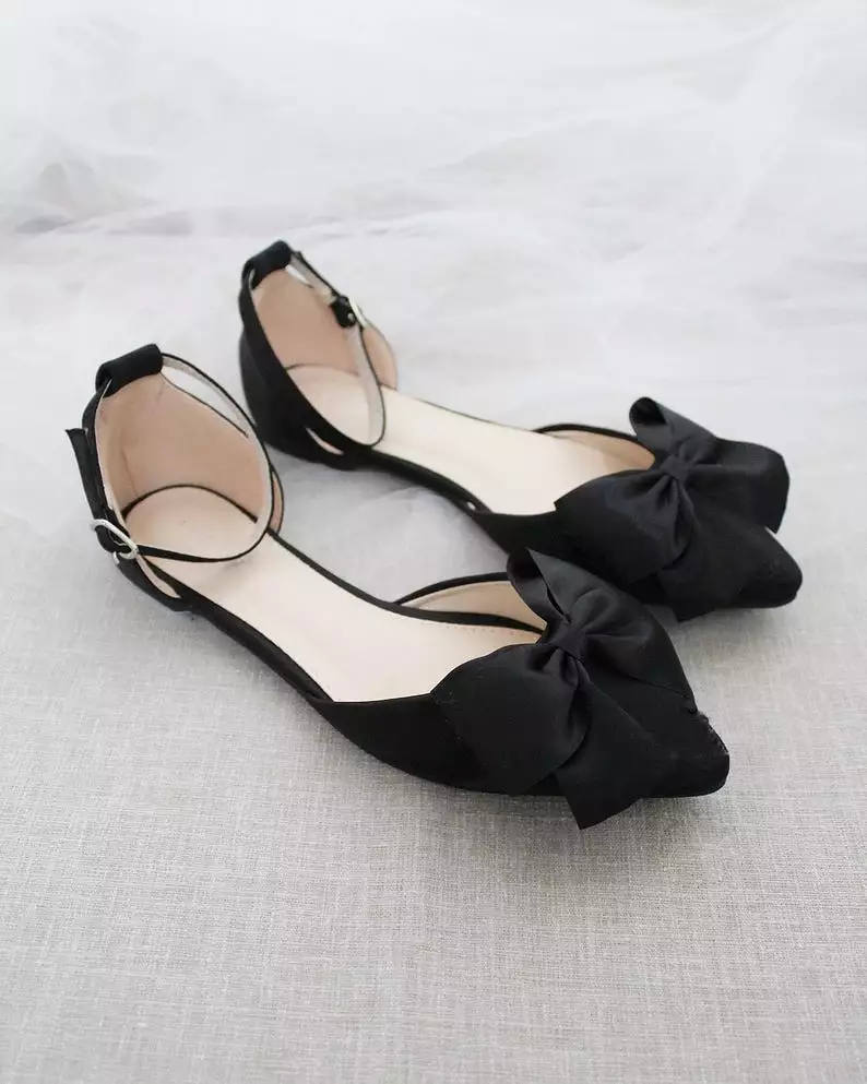 Black Pointy Toe flats with Front Satin Bow