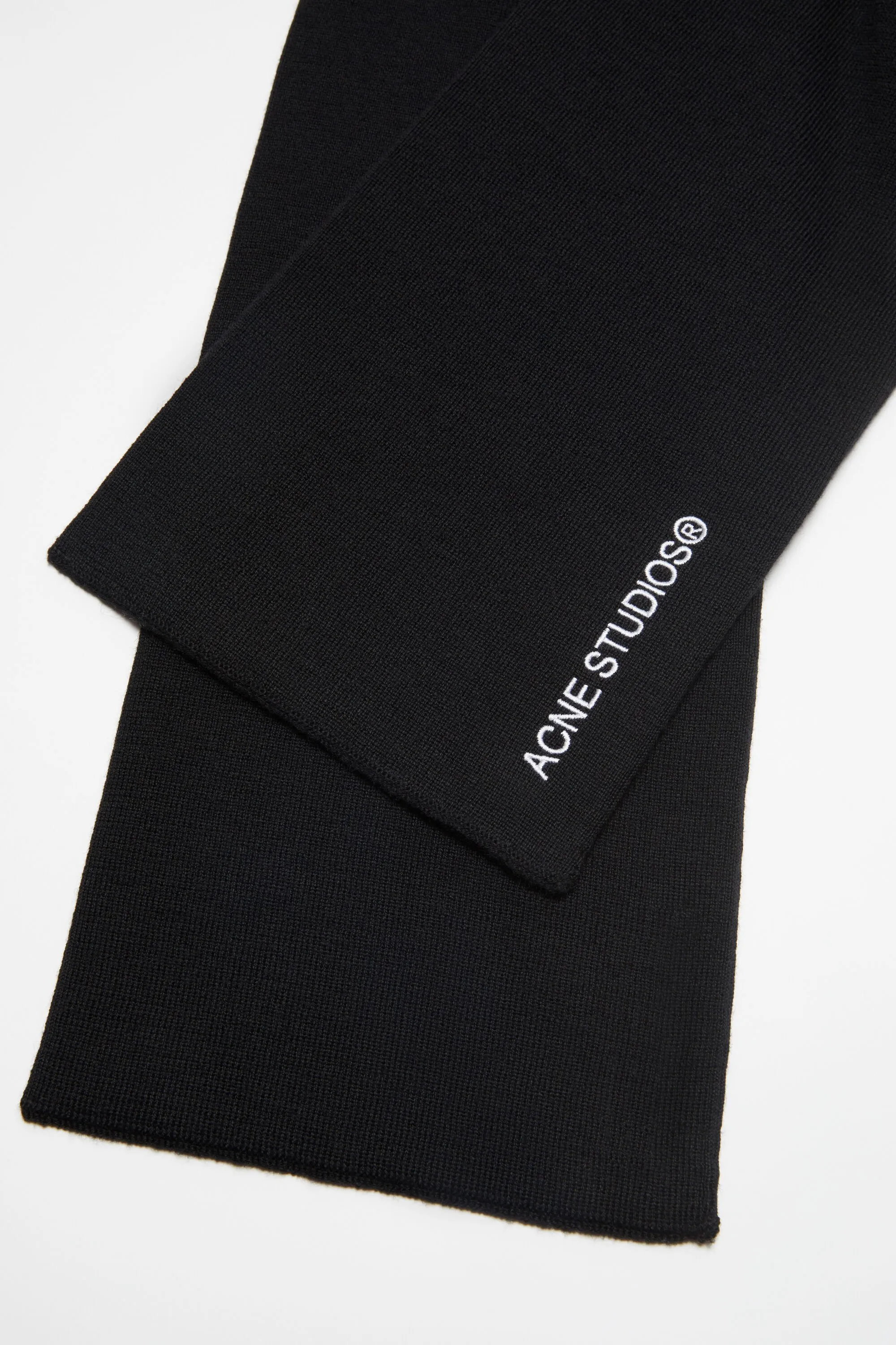 Logo embroidered scarf