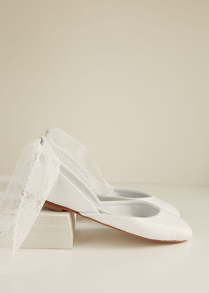 LUNA BALLET FLATS – WHITE