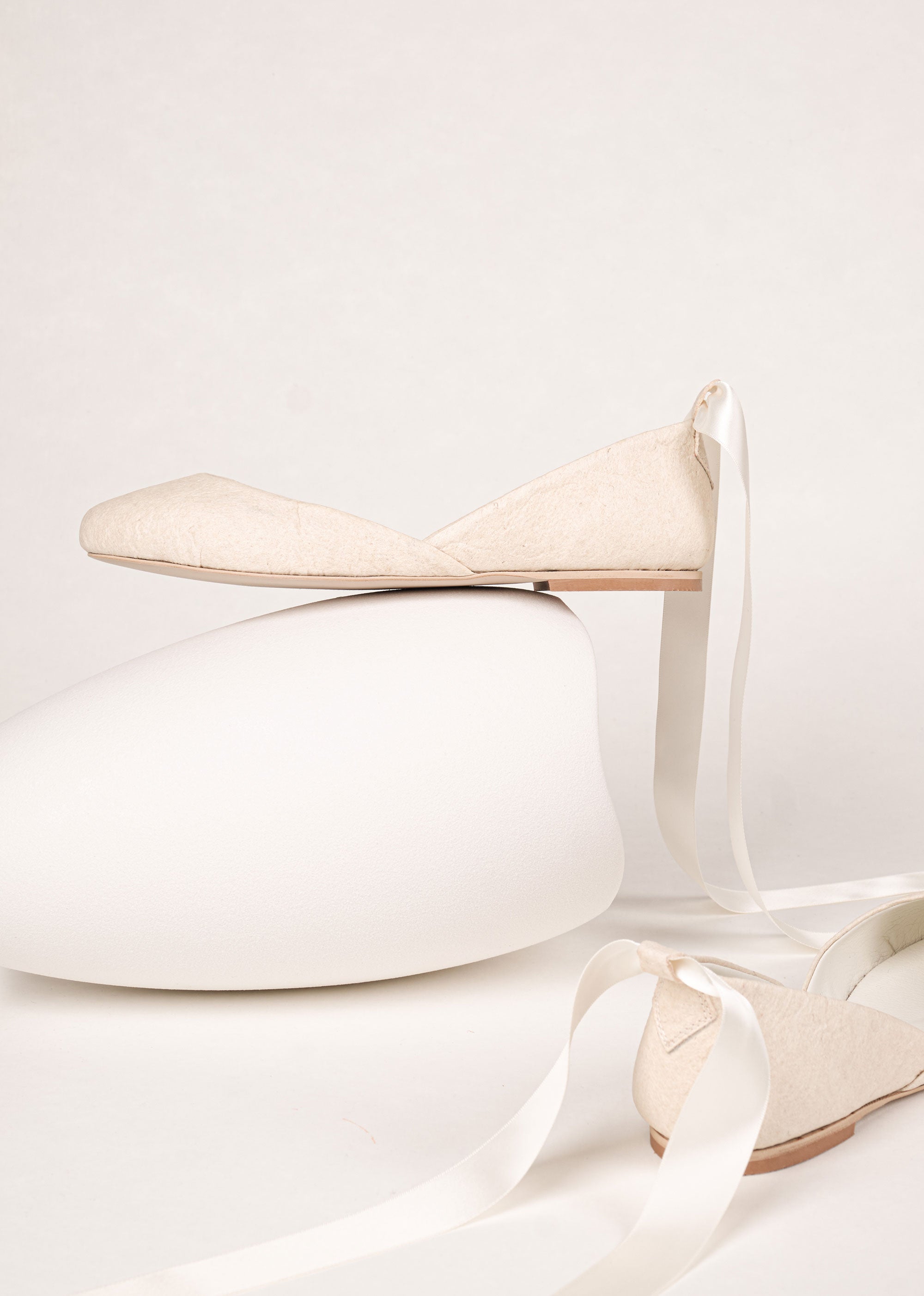 LUNA VEGAN BALLET FLATS - IVORY